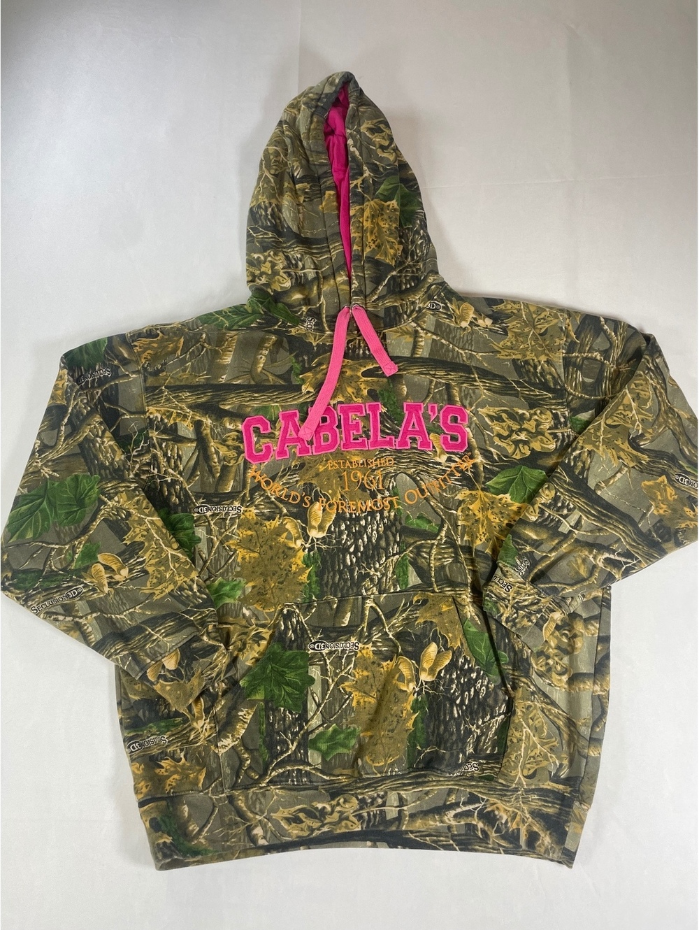 Cabela’s Womens Camo Hoodie Pink Logo Seclusion 3D Camouflage Sweatshirt Size XL